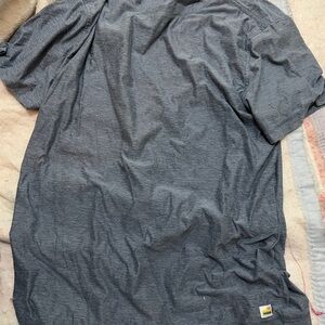 Vuori Charcoal Short Sleeve Tee